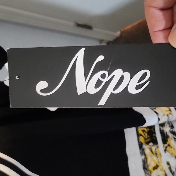 NOPE Brand "Bronx" Tee Size Medium - Picture 4 of 8